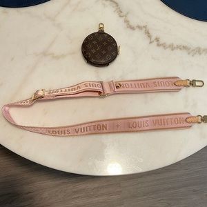 Louis Vuitton: strap and airpod case from multi pochette